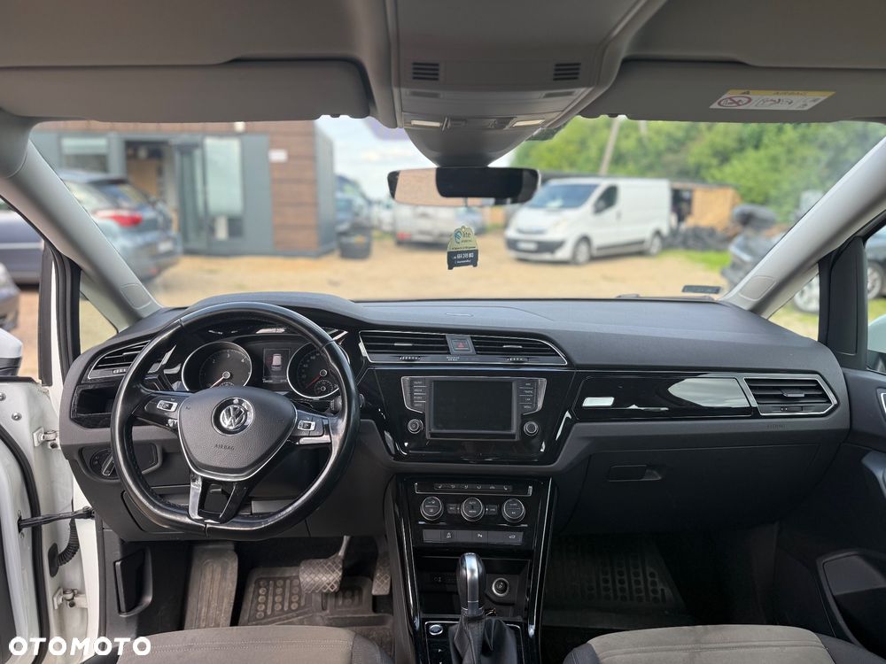 Volkswagen Touran 2.0 TDI BMT Highline DSG - 5
