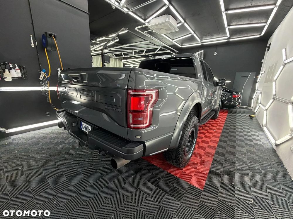 Ford F150 - 6