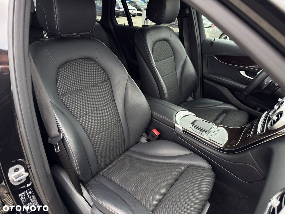 Mercedes-Benz GLC 200 4-Matic - 22