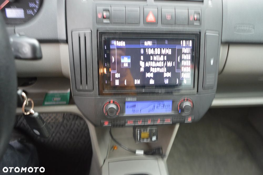 Volkswagen Polo 1.4 Automatik Comfortline - 16