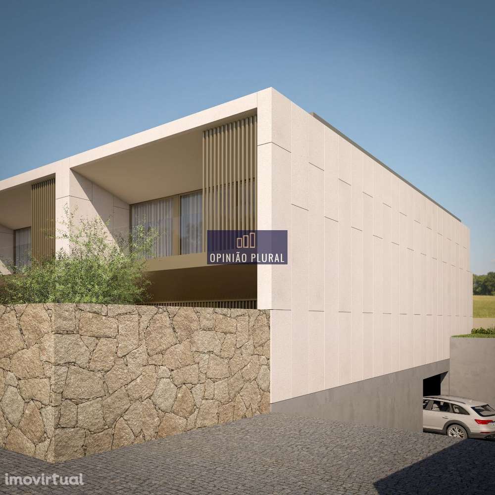 Espaçosa Moradia T3 com Três Suítes em Serzedo Perosinho - Grande imagem: 3/24