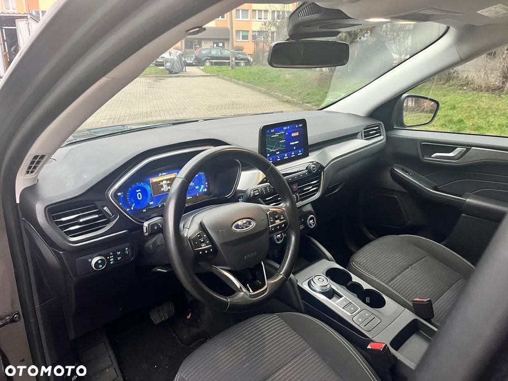 Ford Kuga 2.5 Duratec FHEV 4x4 TITANIUM - 12