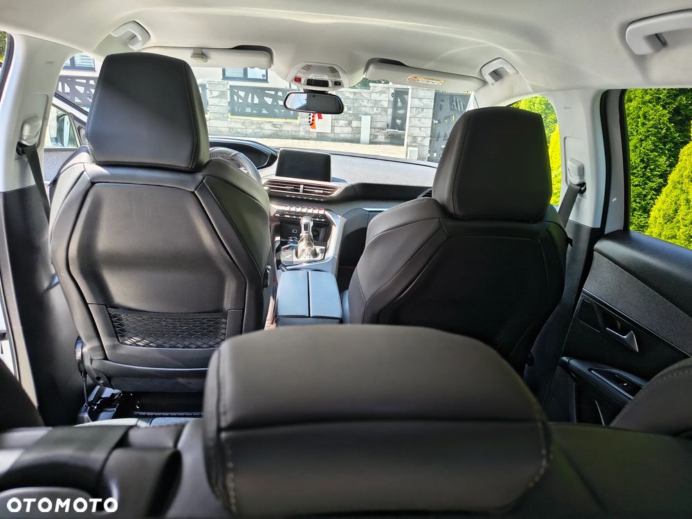 Peugeot 3008 1.5 BlueHDi Allure S&S - 6