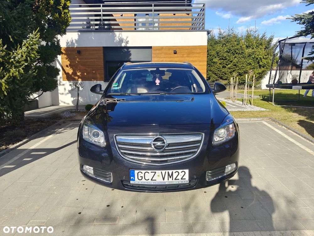 Opel Insignia - 1