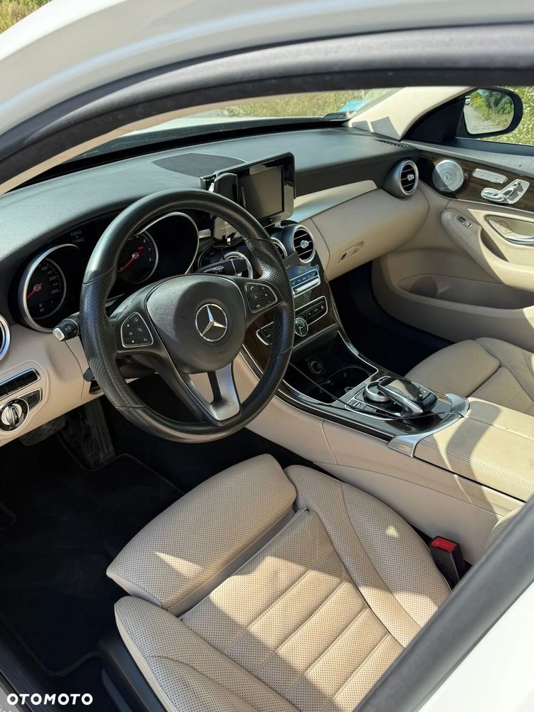 Mercedes-Benz Klasa C 300 7G-TRONIC Avantgarde - 14