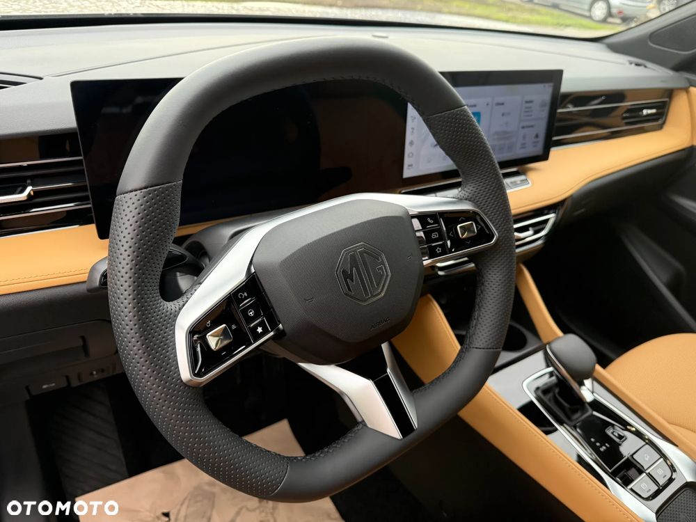 MG HS 1.5T HEV+ Exclusive - 25