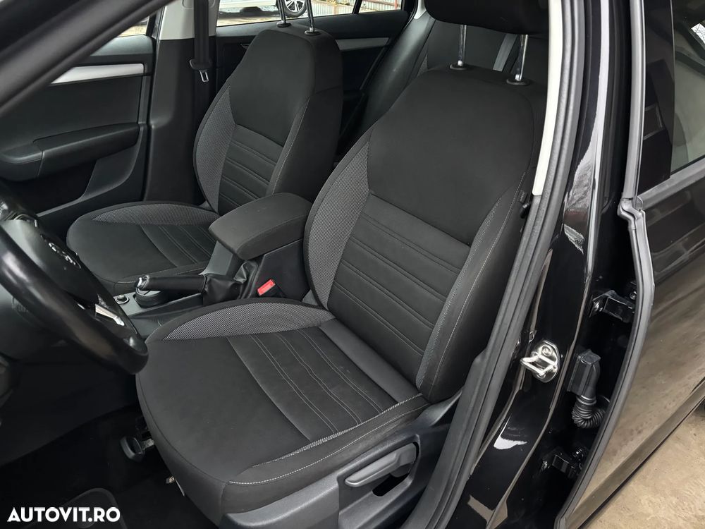 Skoda Octavia Combi Diesel 1.6 TDI Ambition - 32