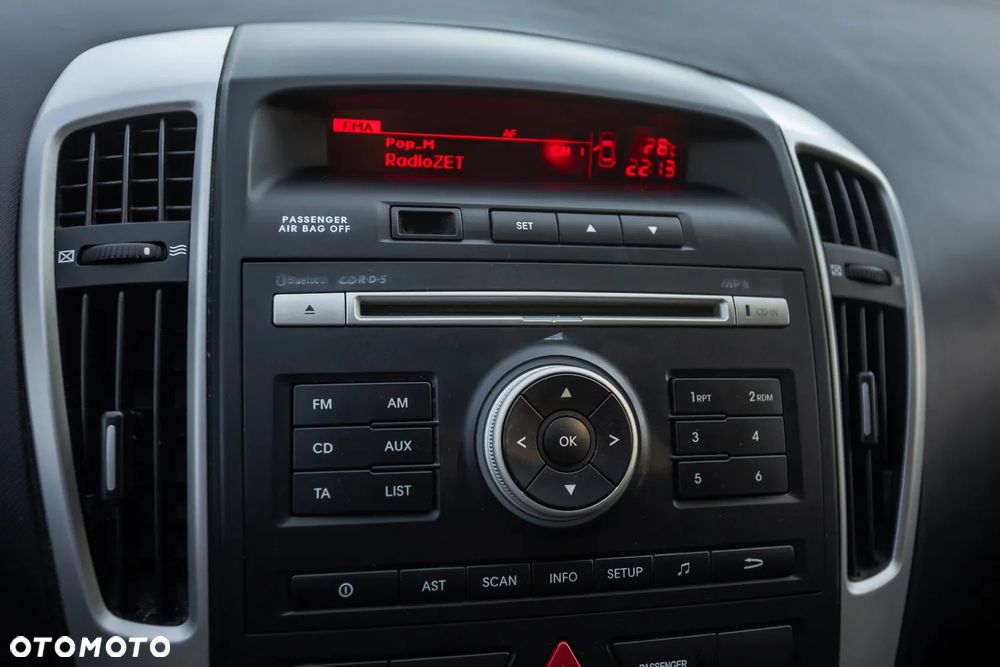 Kia Ceed 1.4 CVVT Attract - 27