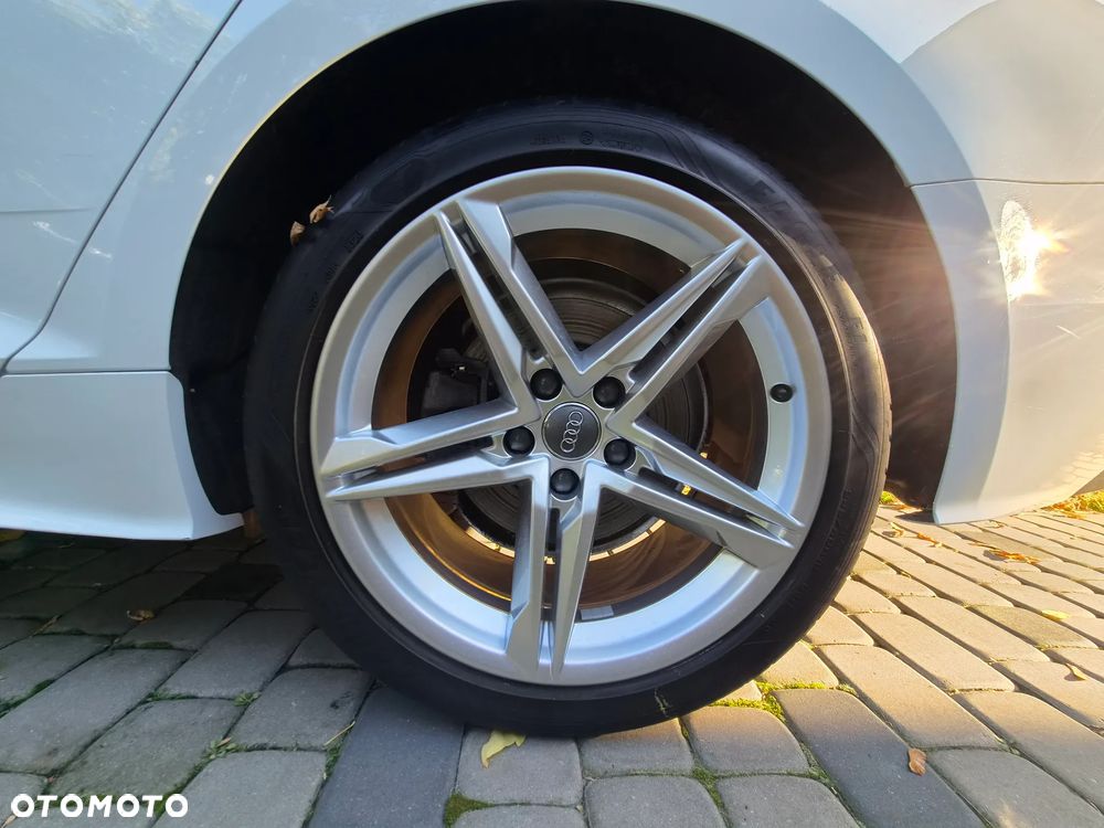Audi A5 Sportback 40 TFSI S tronic - 16