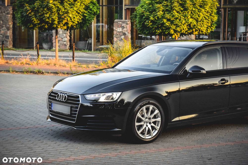 Audi A4 Avant 2.0 TDI S tronic - 9