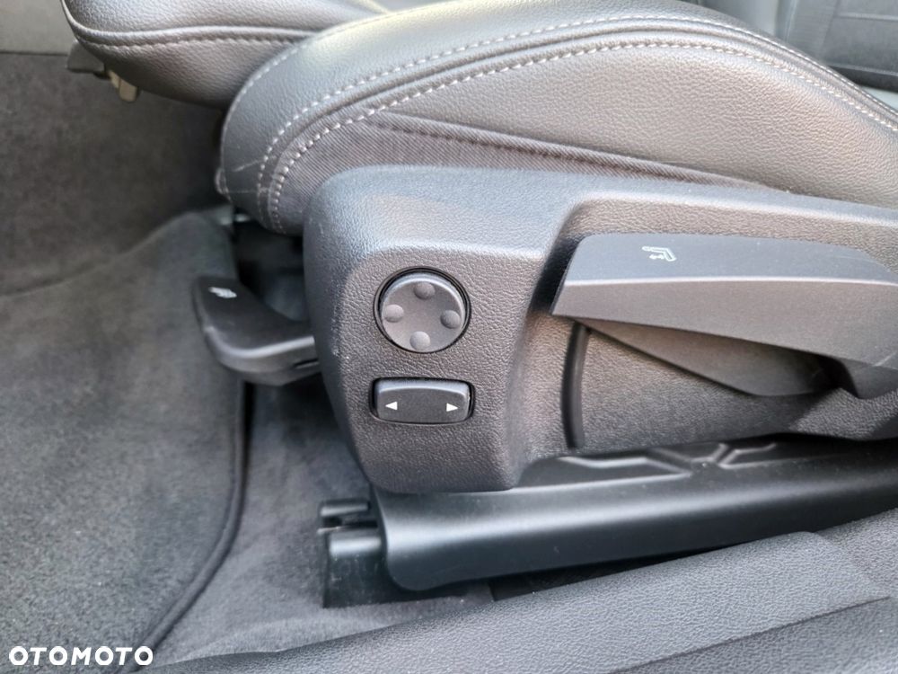 BMW Seria 3 - 19