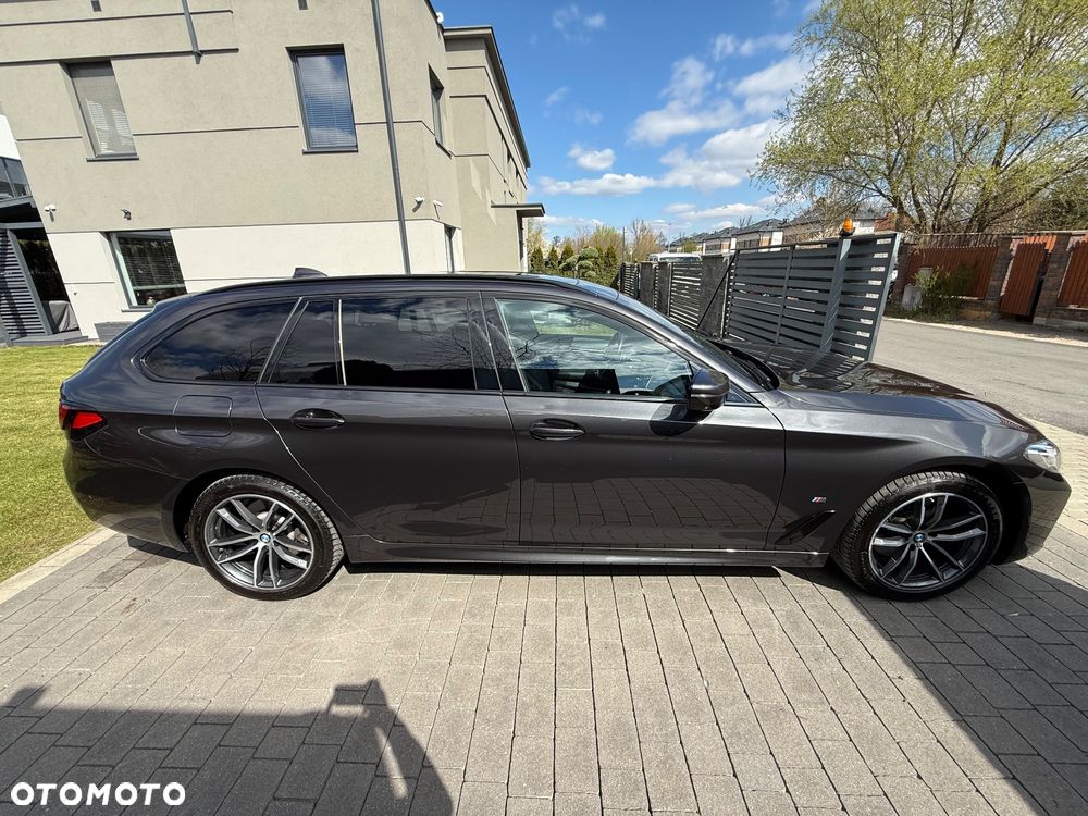 BMW Seria 5 520d xDrive Luxury Line sport - 4