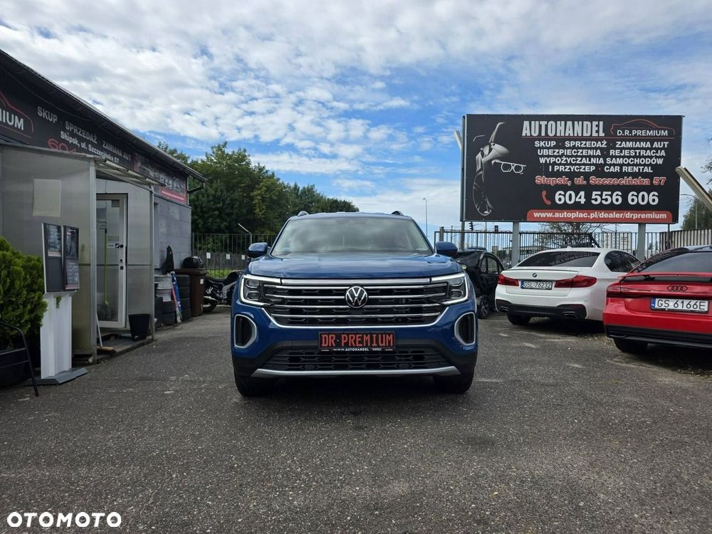 Volkswagen Atlas - 2