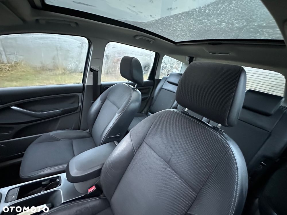 Ford C-MAX 1.8 Titanium - 20