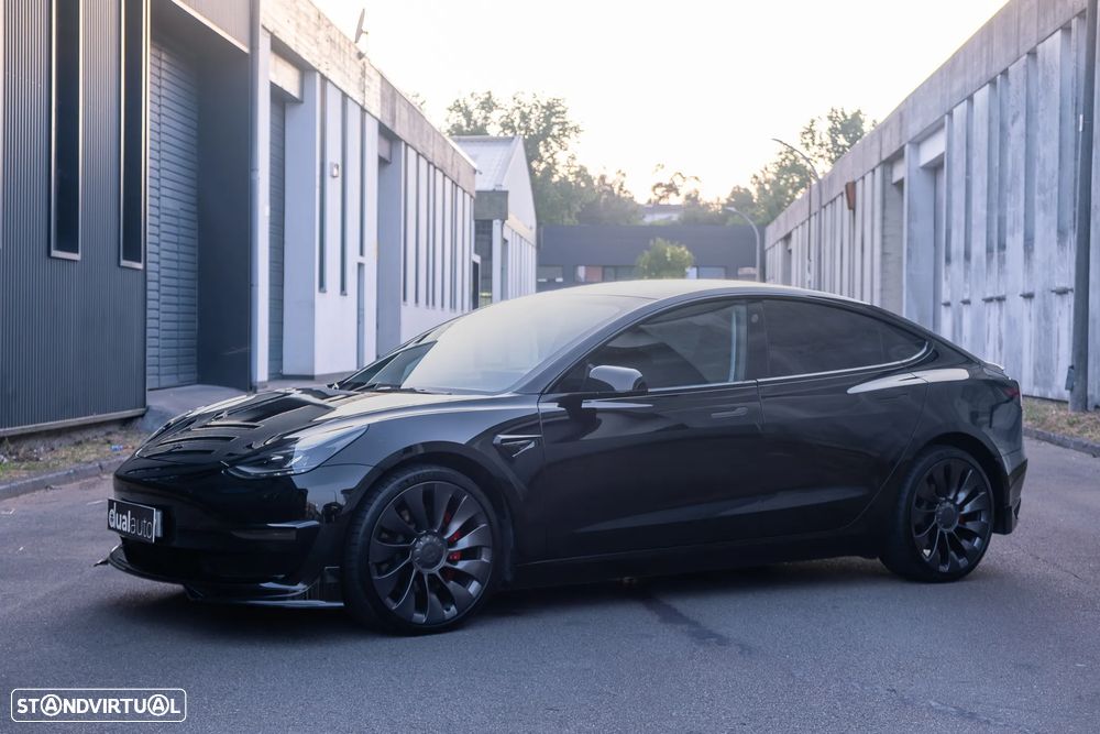 Tesla Model 3 Performance Dual Motor AWD - 17
