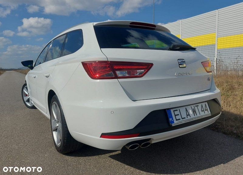 Seat Leon Sportstourer 2.0 TDI Start&Stop DSG FR - 22