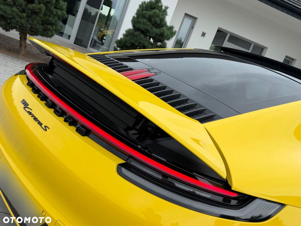 Porsche 911 Carrera S - 38