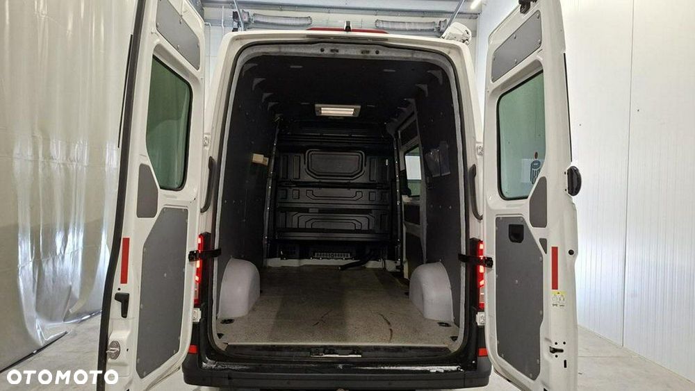 Volkswagen Crafter - 15