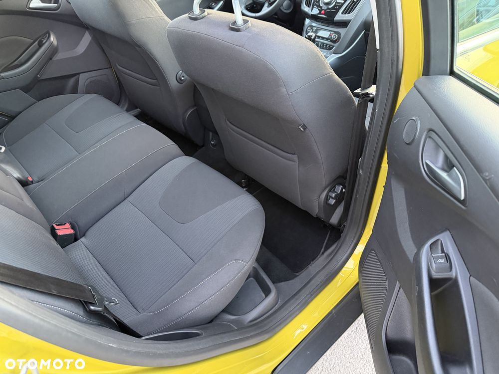 Ford Focus 1.6 EcoBoost Gold X (Trend) - 13