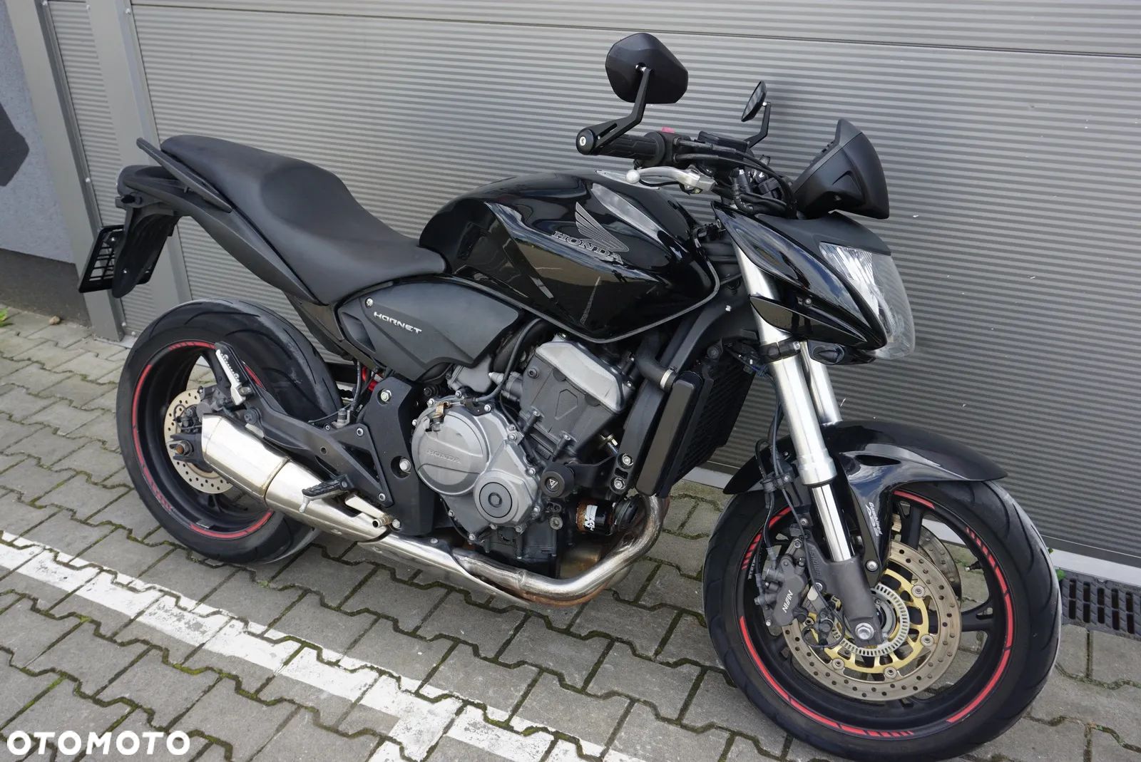 Honda Hornet - 1