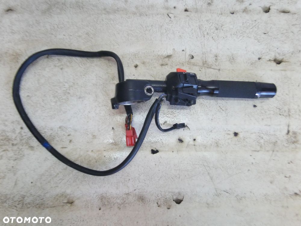 HONDA CBR 600F F3 RĄCZKA PRZEŁĄCZNIK MANETKA PRAWA 94-98r EUROPA - 1