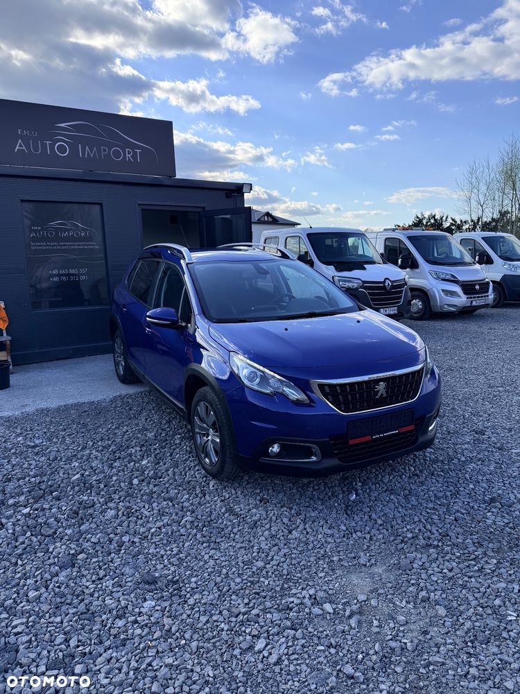 Peugeot 2008 BlueHDi 100 STOP & START Signature - 16