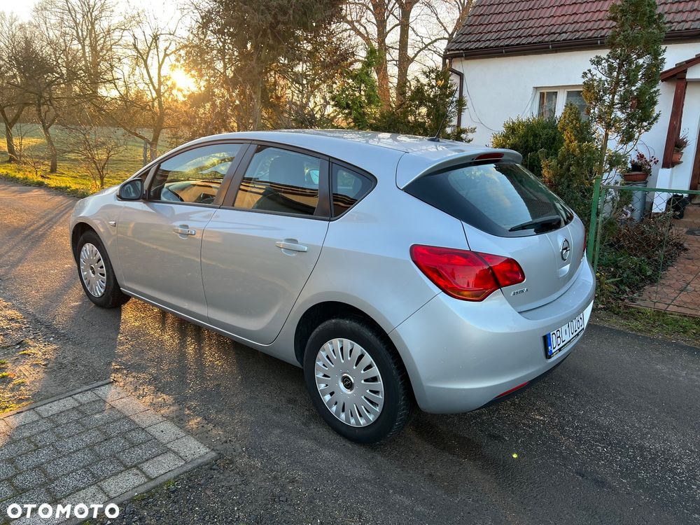Opel Astra 1.4 EcoFLEX Edition - 3