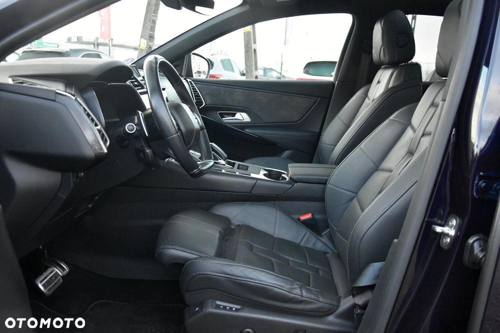 DS Automobiles DS 7 Crossback 1.6 PureTech Louvre - 24