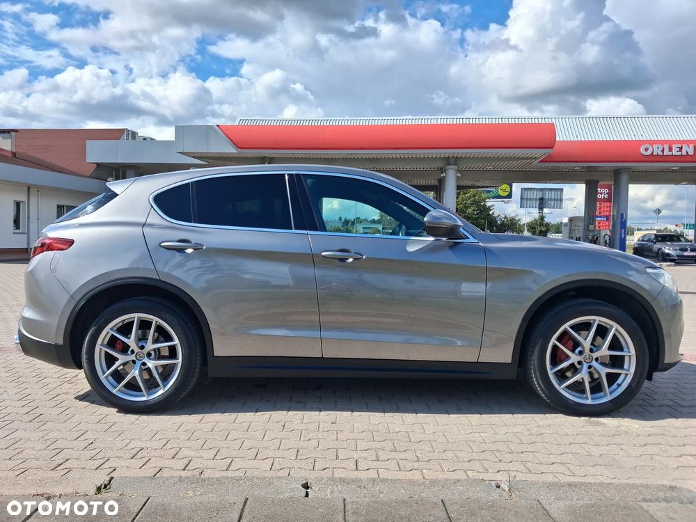Alfa Romeo Stelvio 2.0 Turbo Super Q4 - 12