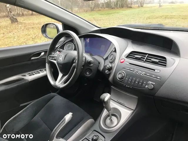 Honda Civic 1.8 Comfort - 6