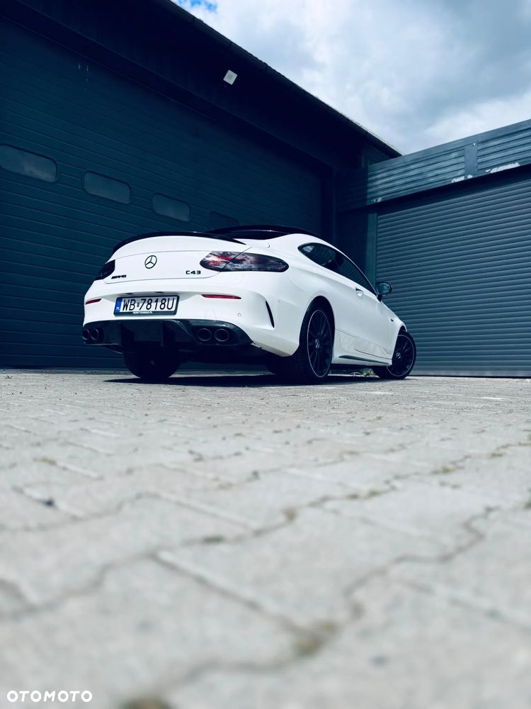Mercedes-Benz Klasa C 43 AMG 4MATIC - 14
