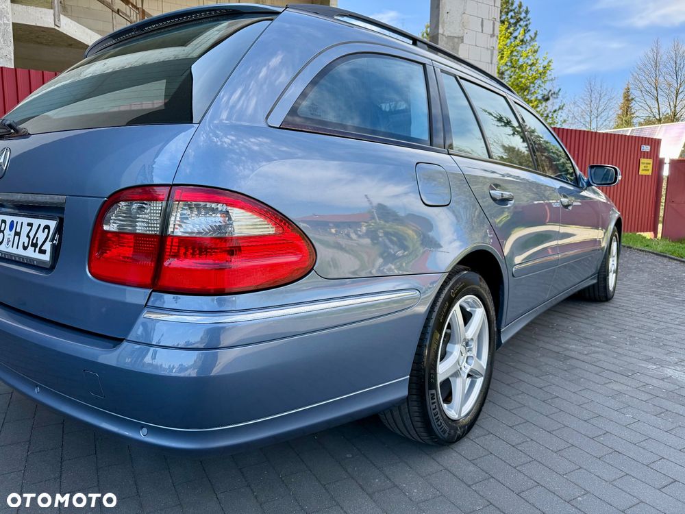 Mercedes-Benz Klasa E 320 CDI T Avantgarde - 8