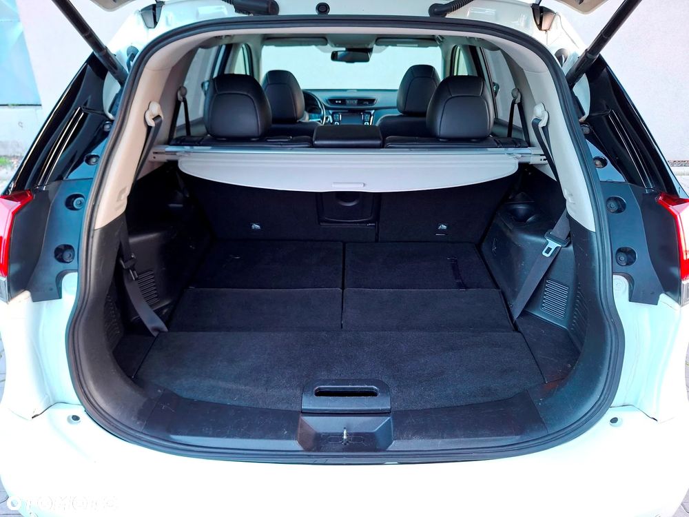 Nissan X-Trail 1.6 DIG-T Tekna - 25