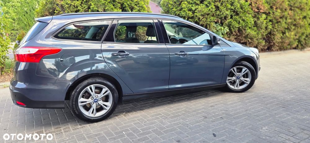 Ford Focus 1.0 EcoBoost STart-Stopp-System TITANIUM - 16