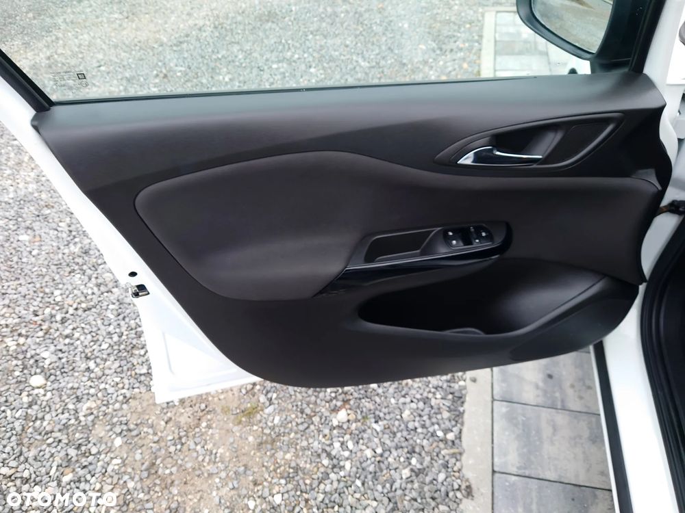 Opel Corsa 1.4 Color Edition - 11