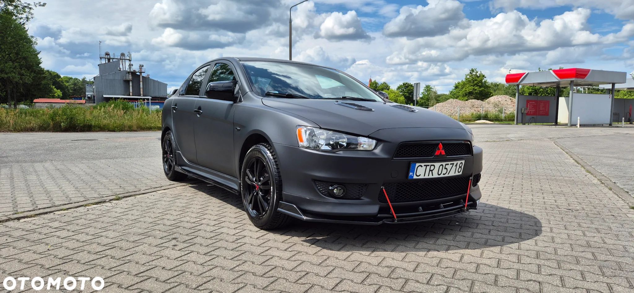 Mitsubishi Lancer - 1