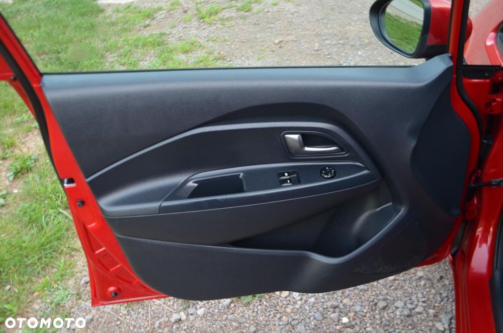 Kia Rio 1.2 Attract - 32