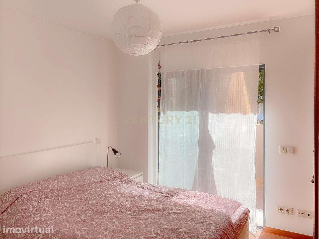 Apartamento T2 com Garagem em Localização Privilegiada - Grande imagem: 5/14