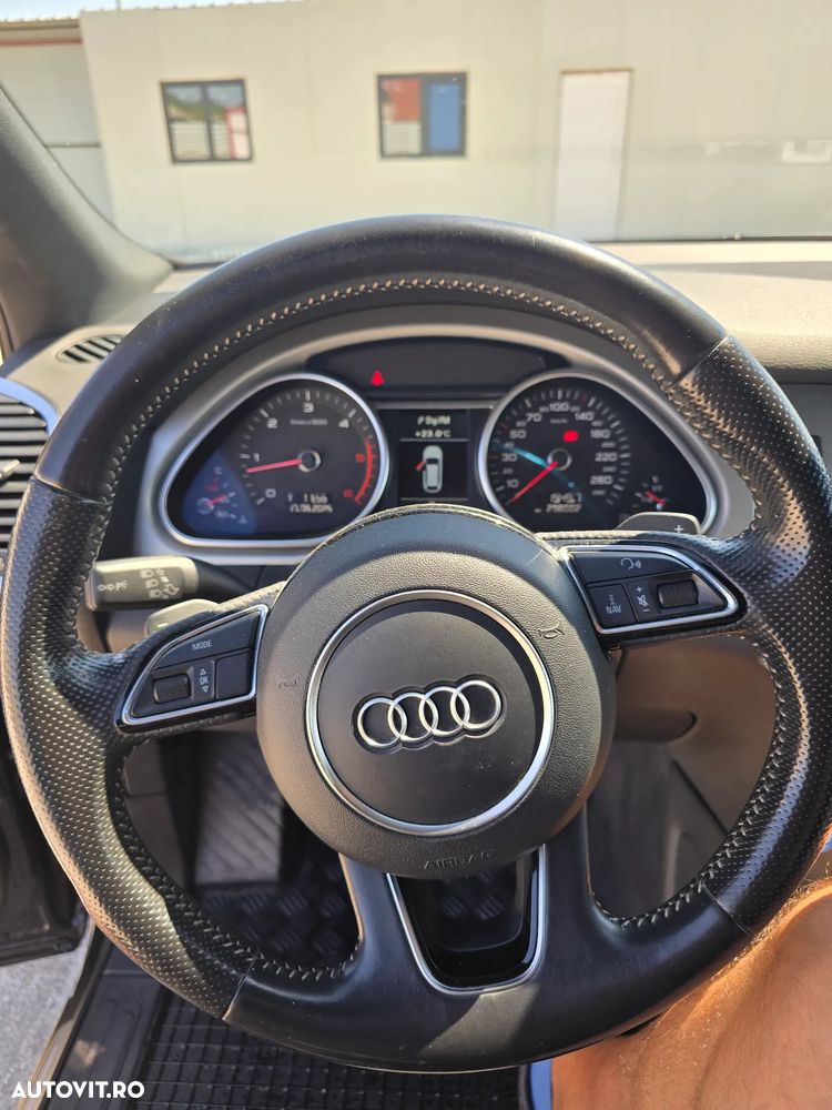 Audi Q7 3.0 TDI Quattro Tip - 10