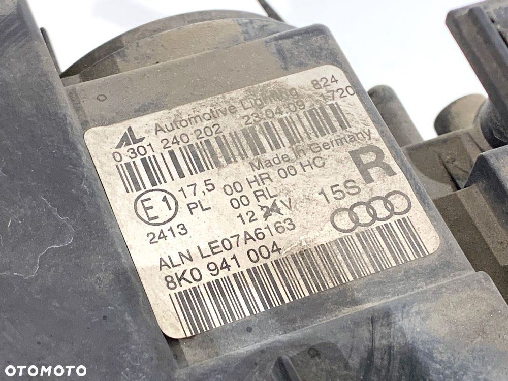 REFLEKTOR PRAWY PRZÓD  AUDI A4 B8 (8K2) 2007 - 2015 1.8 TFSI 118 kW [160 KM] benzyna 2007 - 2012 - 7