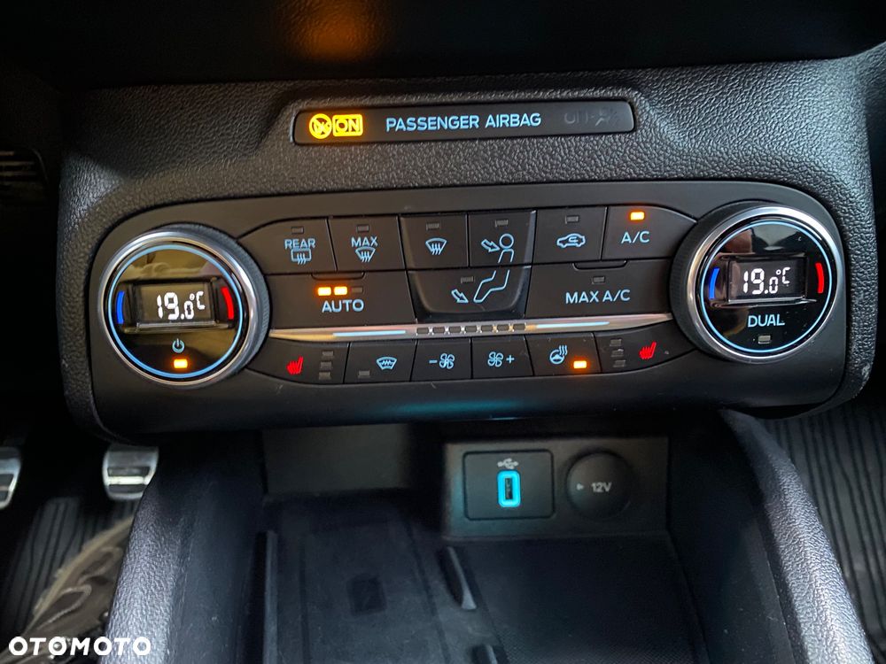 Ford Focus 1.5 EcoBlue ST-Line - 15