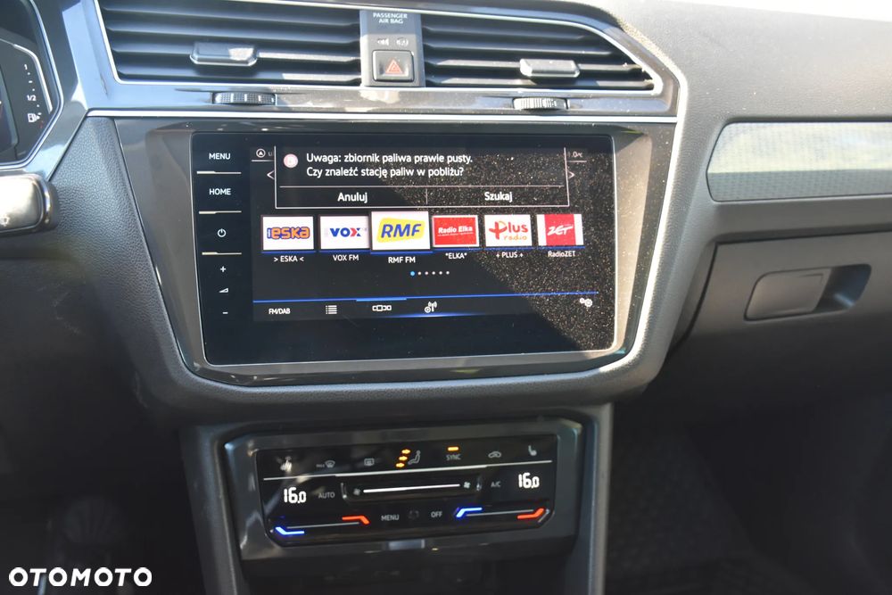 Volkswagen Tiguan - 17