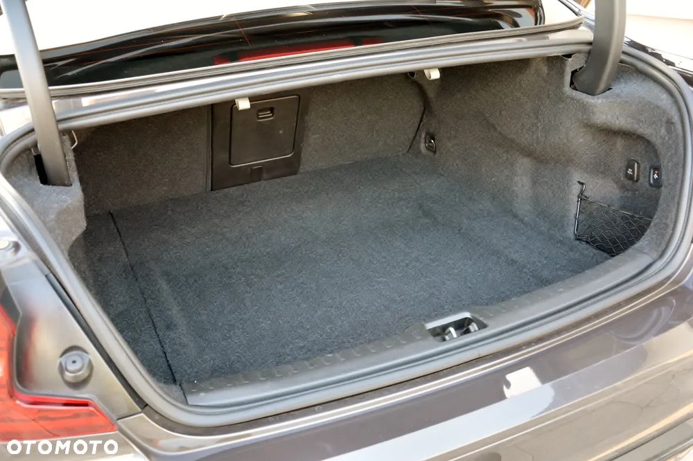 Volvo S60 B4 B Geartronic RDesign - 24