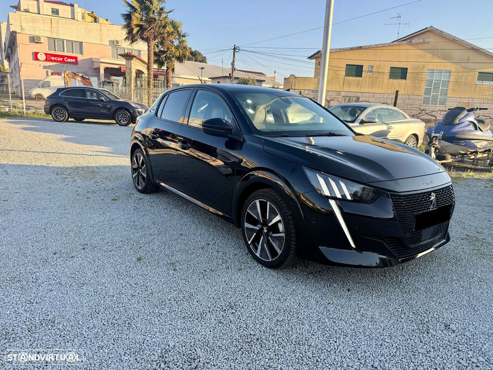 Peugeot e-208 GT Pack - 1