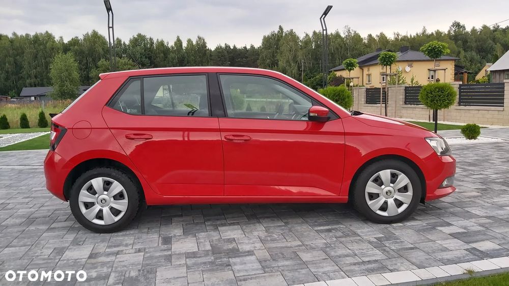 Skoda Fabia 1.2 TSI Active - 5