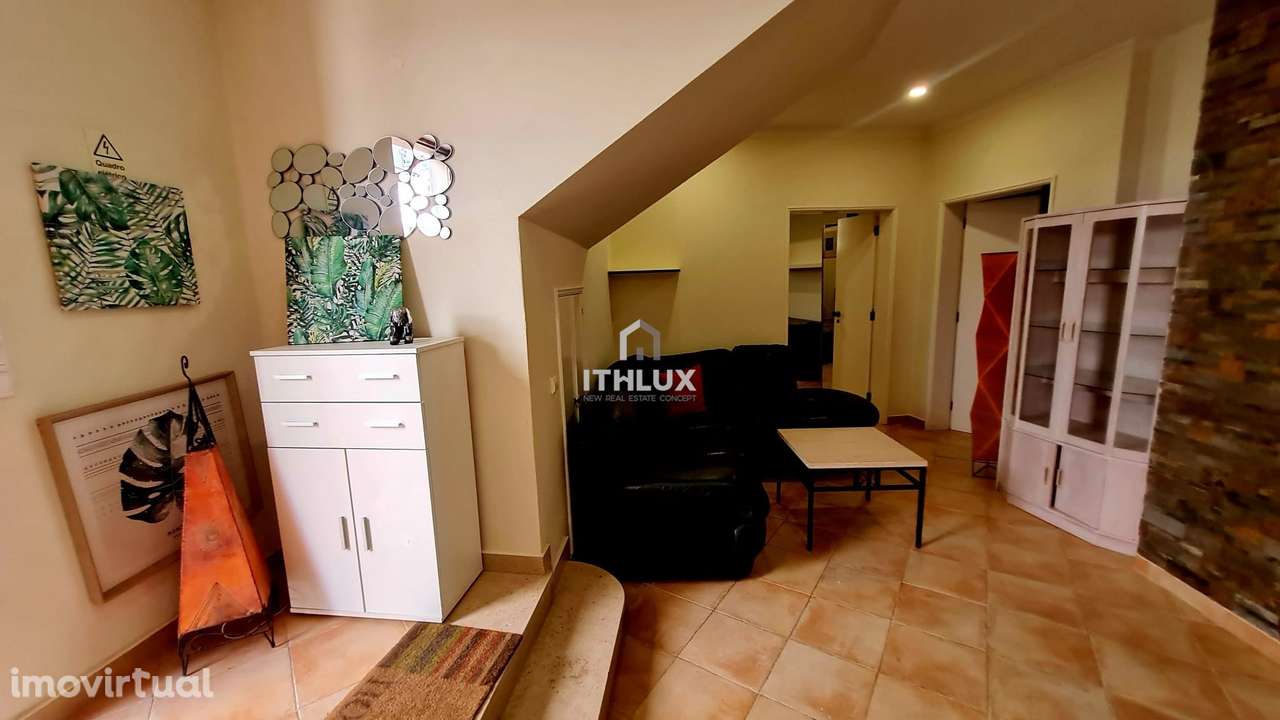 Charmoso apartamento renovado de 2 quartos na cidade histórica de Tavi - Grande imagem: 3/20