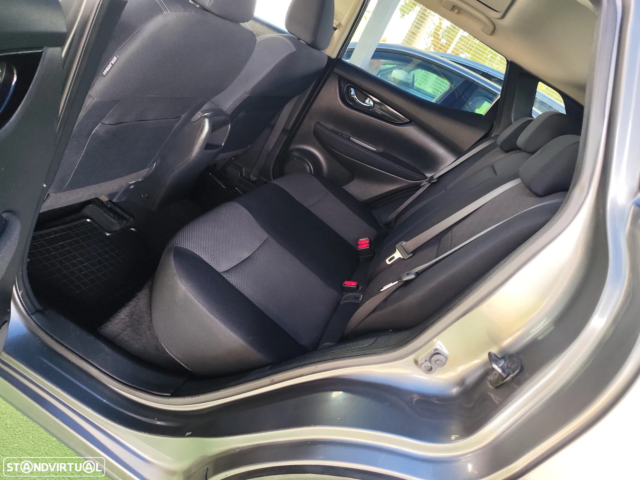Nissan Qashqai 1.6 dCi Tekna Premium - 39