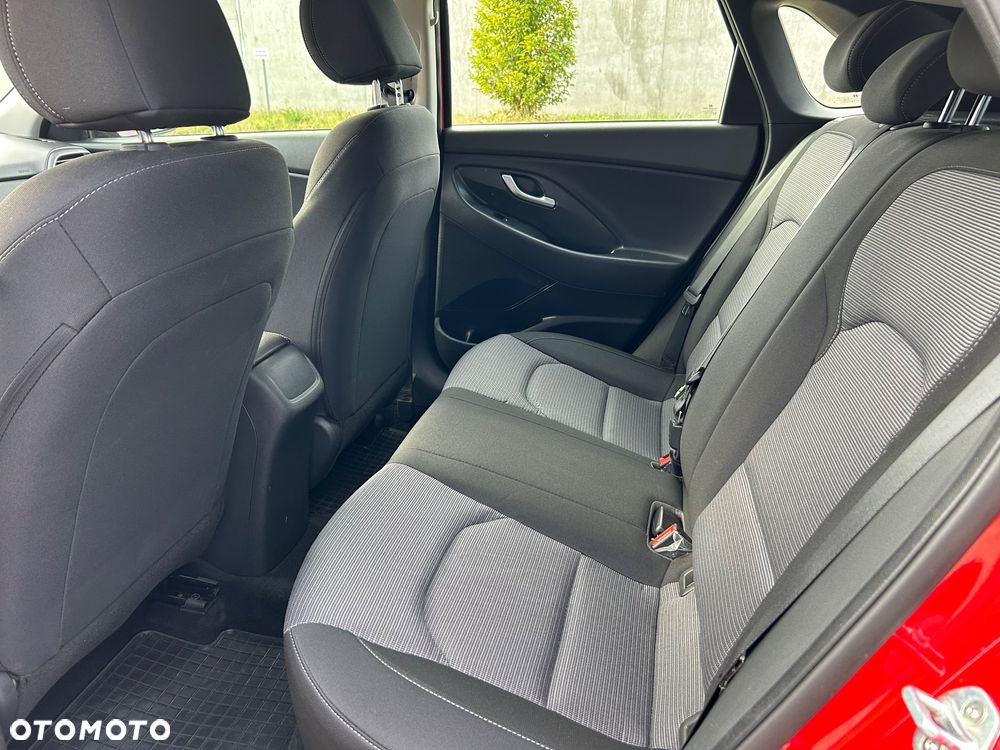 Hyundai i30 - 16