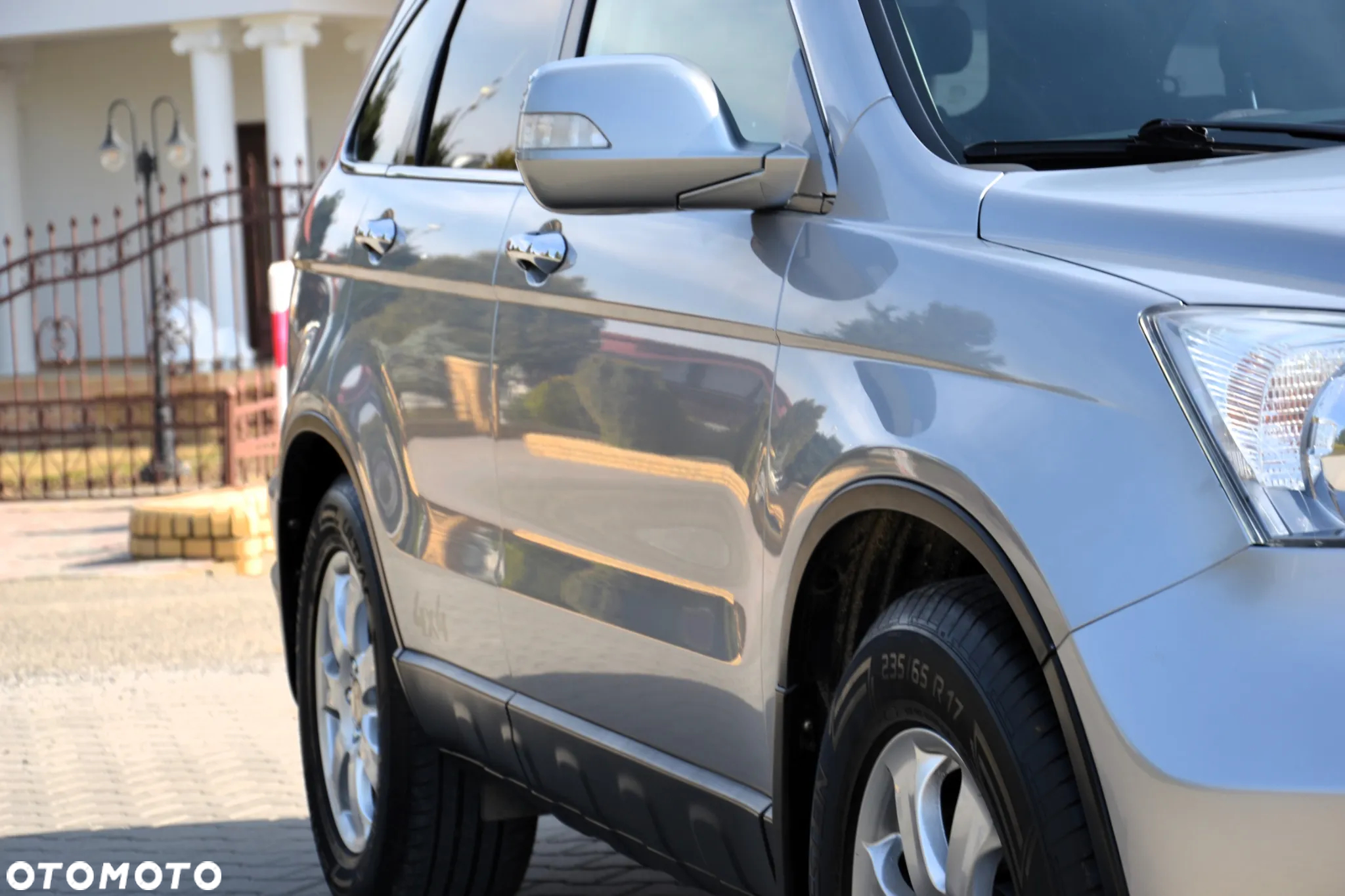 Honda CR-V 2.0i-VTEC Automatik Comfort 50 Jahre Edition - 15