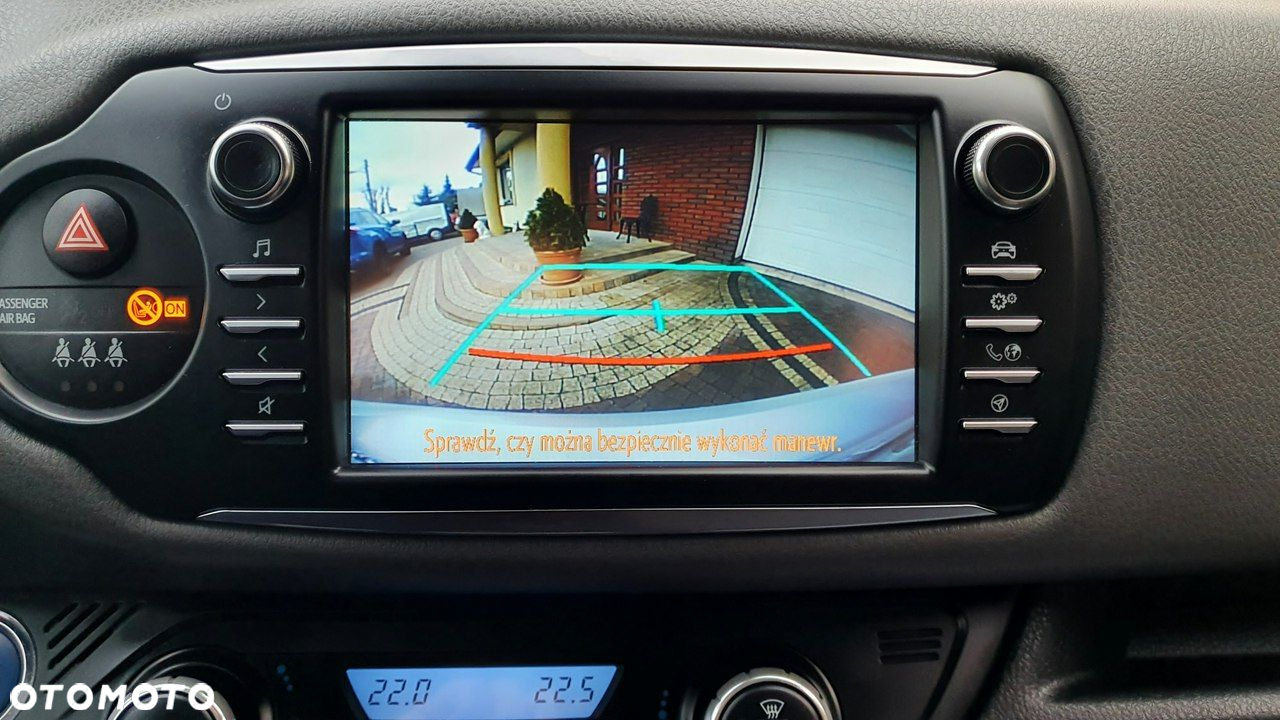 Toyota Yaris - 21